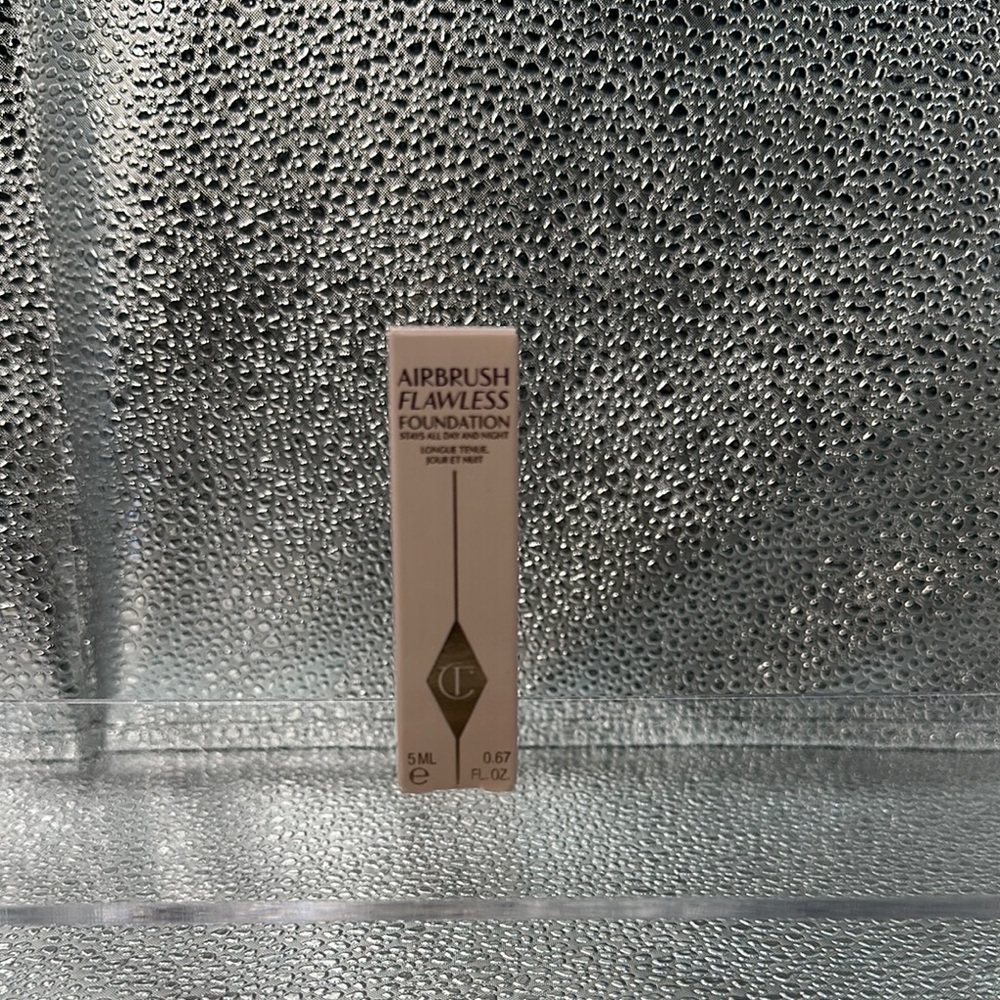 Charlotte Tilbury Airbrush Flawless Foundation – 5ml Mini Size